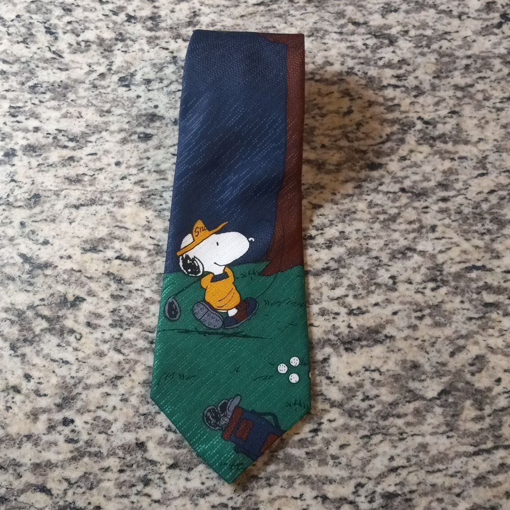 Charlie Brown and Gang There's More Then One Way To Get A Birdie Tie